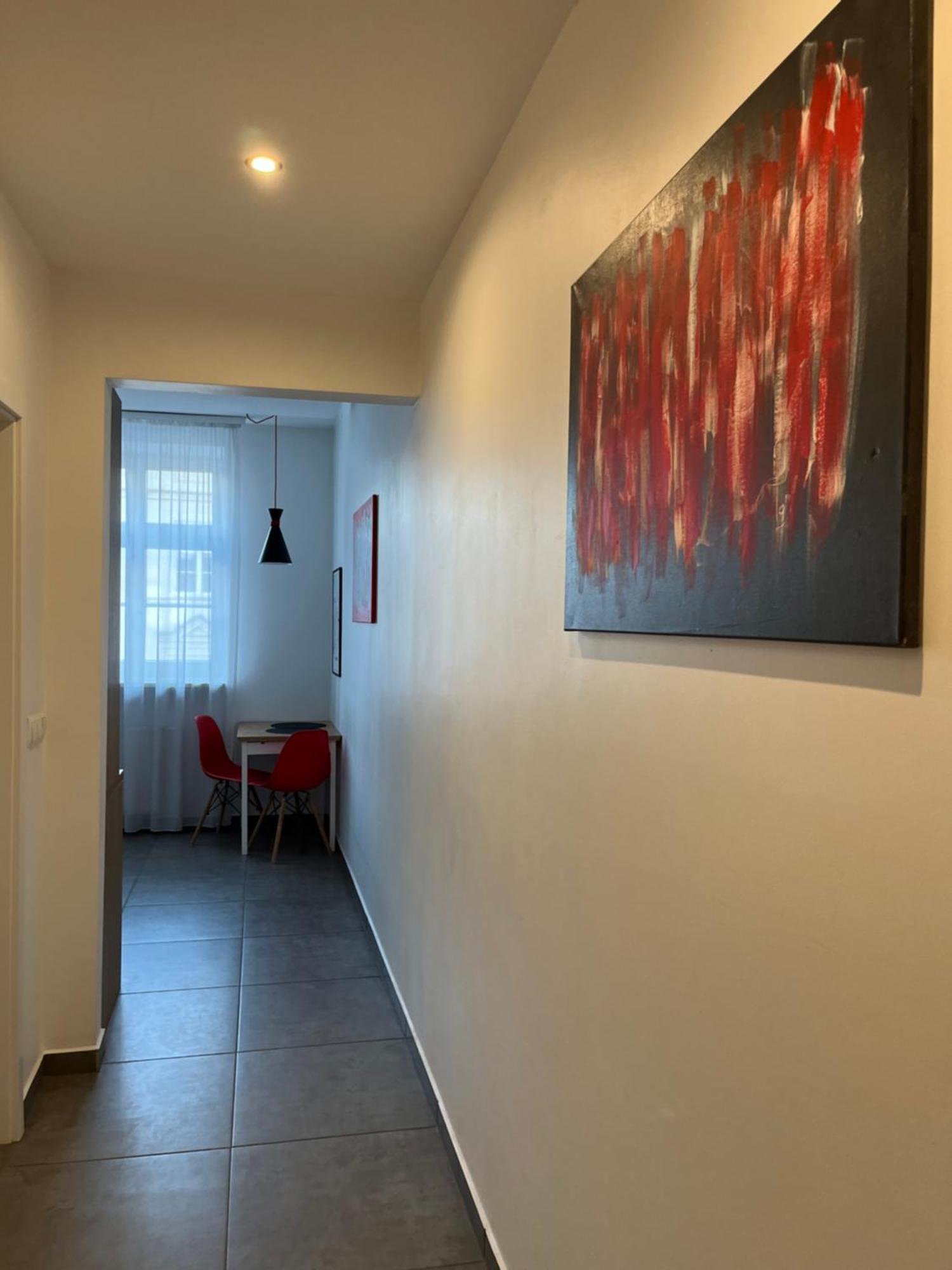 Apartamenty Wierzbowa 5 Poznan Luaran gambar